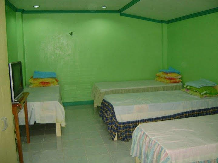Ej Pension House PALAWAN Eksteriør billede